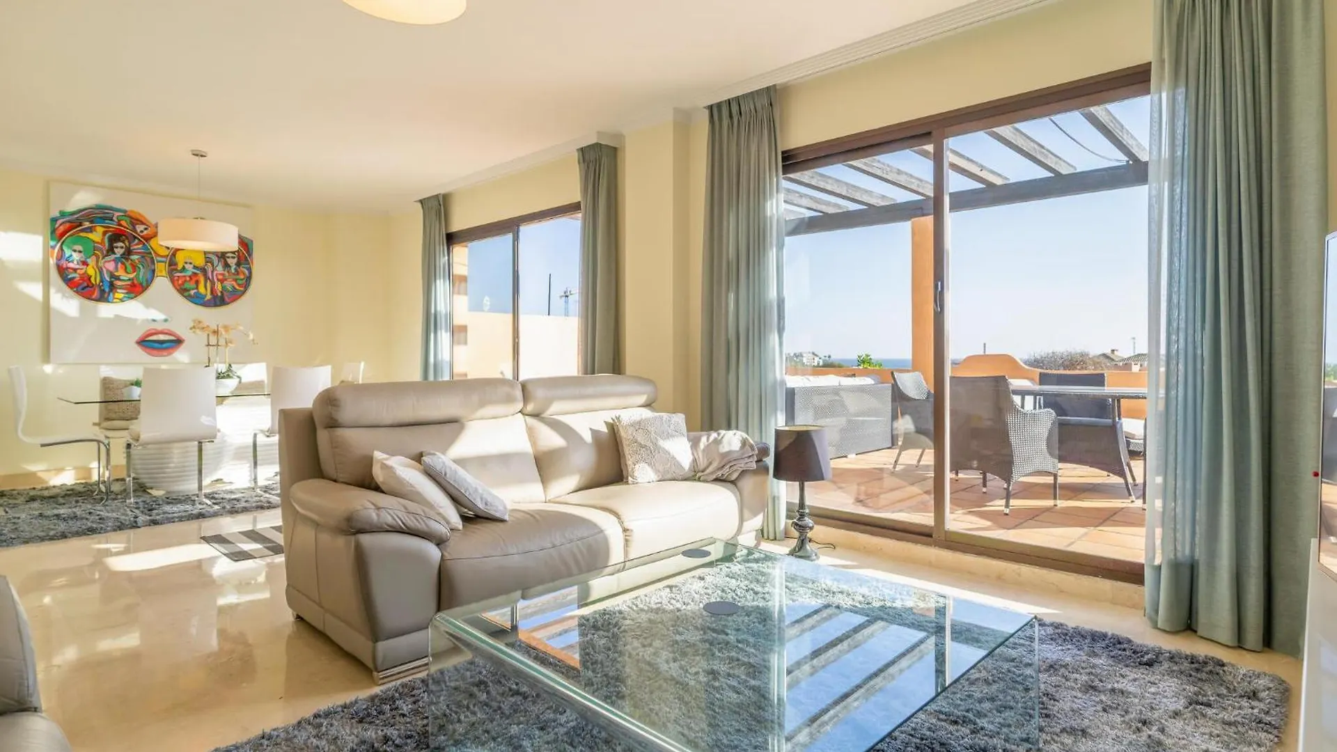 2 Bedroom Stunning Apartment In Casares Spain